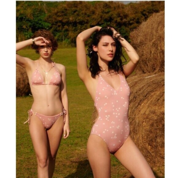 NWT WET Swimwear Aria Monokini in Rose Stars - M - Picture 4 of 8